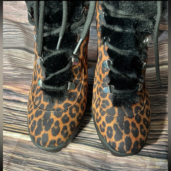 Jessica Simpson Mikah Faux-Fur Lining Combat Boot size 11 New with box no cover - Picture 6 of 12